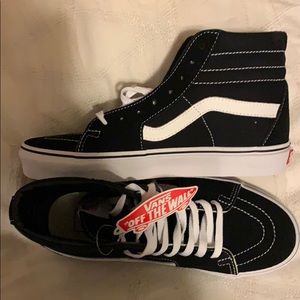 Vans SK8-Hi NWT